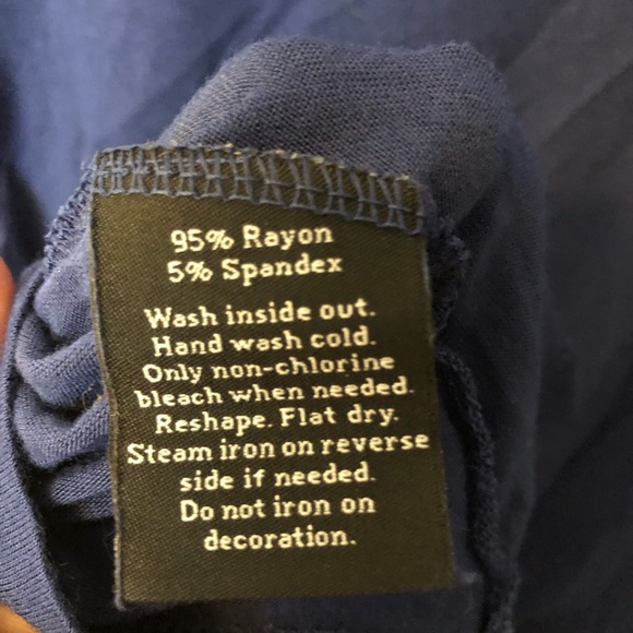 L Rock & Republic Blue Cold Shoulder Peekaboo Top - Picture 6 of 7